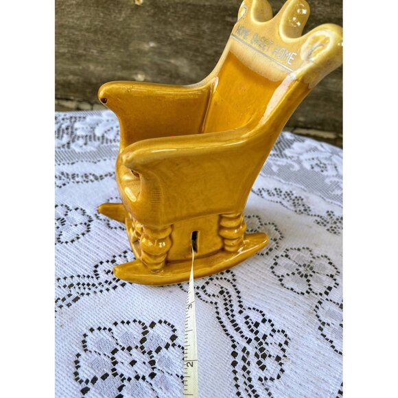 Vintage 1950s Ceramic Rocking Chair/Cat Pin Cushion Tape Measure - Picture 2 of 9